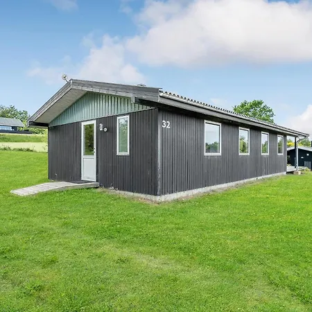 Awesome Home In Glesborg With Wifi Glesborg